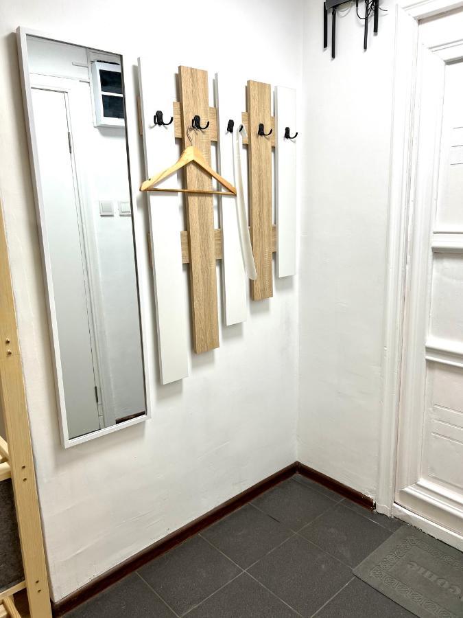 студия эрмитаж атакент * 阿拉木图